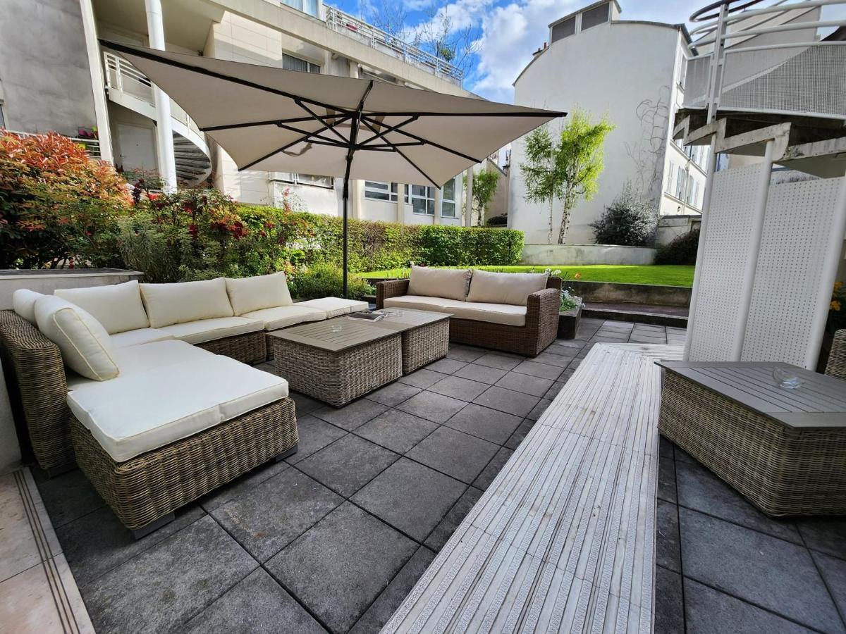 Citadines Tour Eiffel Paris Aparthotel Exterior photo