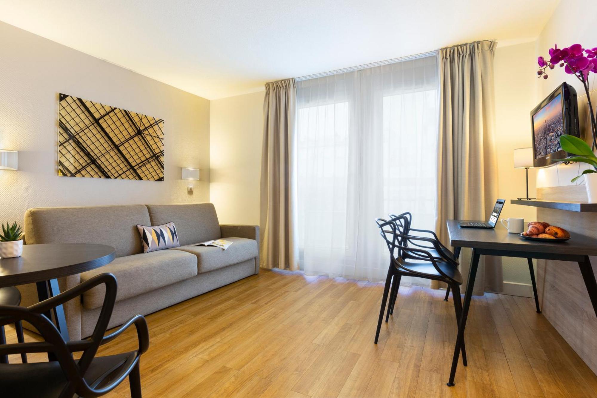 Citadines Tour Eiffel Paris Aparthotel Exterior photo